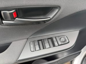 Toyota c-hr 2.0 HEV FWD DYNAMIC