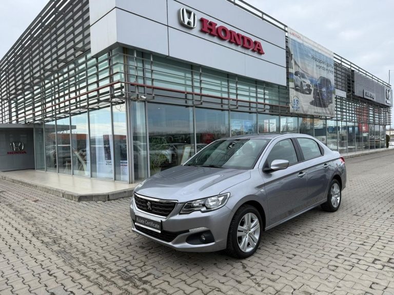 Peugeot 301 Allure Stt Eat6 1.5 Bluehdi 99cp