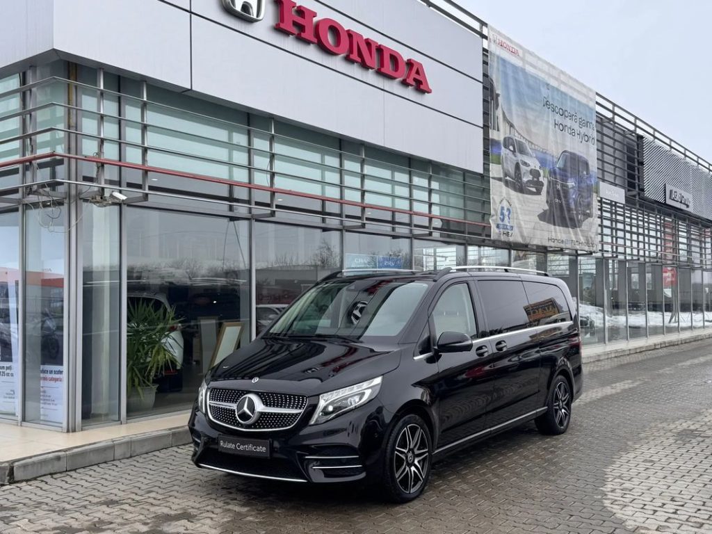 Mercedes-Benz v