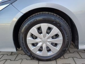 Toyota Corolla 1.8 HSD Business