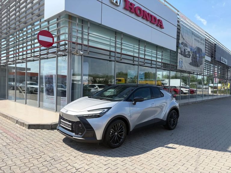 TOYOTA C-HR  Executive 1.8 HEV / Car No. 152