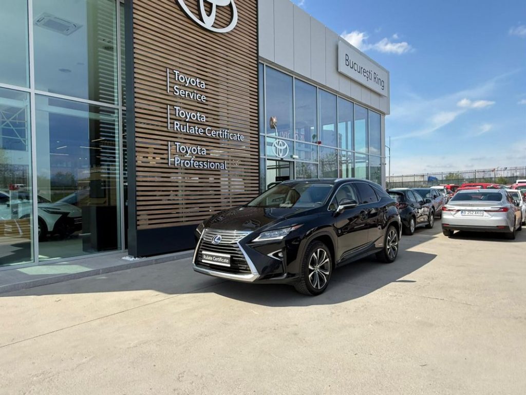 Lexus seria-rx