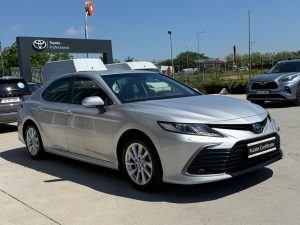 Toyota Camry Business 2.5 HYBRID 218 Cp