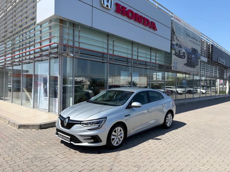 RENAULT MEGANE 1.3 TCe GPF Zen / Car no. 58