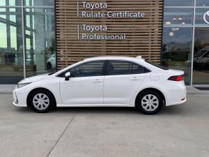 Toyota Corolla 1 8 Hsd Business 2022