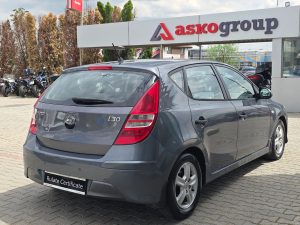 HYUNDAI i30  1.6 126 CP Comfort