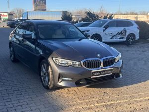 BMW Seria 3 320d xDrive AT Sport Line 190 CP
