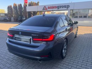 BMW Seria 3 320d xDrive AT Sport Line 190 CP