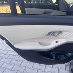 BMW seria-3 - imagine 11