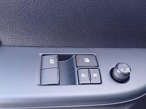 Toyota HILUX 2WD 2.4 D-4D 2.4 diesel 150 CP MT6