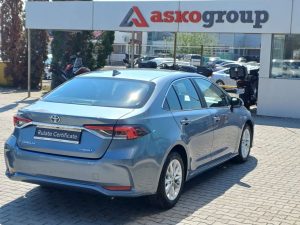 Toyota Corolla 1 8 Hsd Dynamic 2020