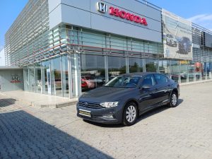 Volkswagen Passat  Trendline 1.5 Tsi 150 CP DSG
