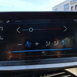 Peugeot 208 - imagine 18