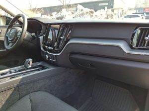 Volvo xc-60 Momentum