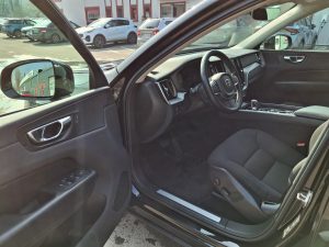 Volvo xc-60 Momentum