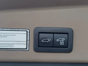 Corolla Cross MC25 2.0 HEV FWD Dynamic
