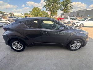 TOYOTA C-HR 1.8 Hybrid Core