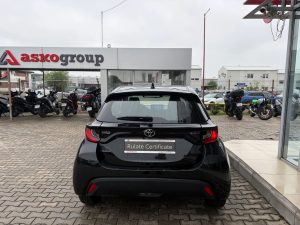 TOYOTA YARIS 1.5 Hybrid Active / Car No 136