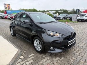 TOYOTA YARIS 1.5 Hybrid Active / Car No 136