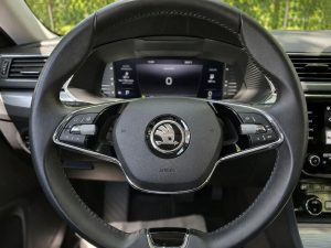 Skoda Superb 2 0 TDI Dsg Ambition 2023