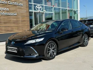 Toyota Camry Dynamic 2.5 Hybrid 218 Cp