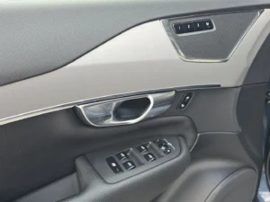 VOLVO XC90 2.0 B5 P Momentum Pro AT8 AWD 7 Locuri