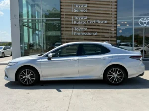 Toyota Camry Dynamic 2.5 Hybrid 218 Cp