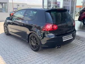 VW Golf GTI 30 Edition