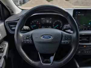 Ford Focus 1.0 EcoBoost Hybrid Titanium