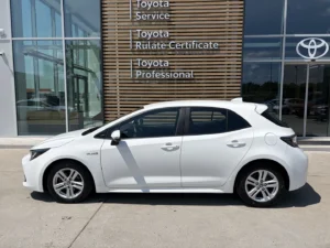 Toyota COROLLA HATCHBACK 1.8 Hybrid Dynamic HSD E-CVT