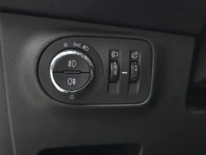 Opel CORSA ENJOY 1.4 – 90 CP – MT