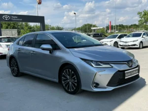 Toyota Corolla Dynamic 1.8 Hybrid 140 CP