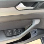 Volkswagen Passat - imagine 8