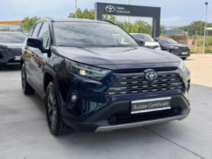 TOYOTA RAV 4 LUXURY