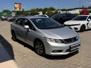 HONDA CIVIC 4D ES AT