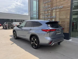 Toyota Highlander Luxury 2.5 HEV CVT