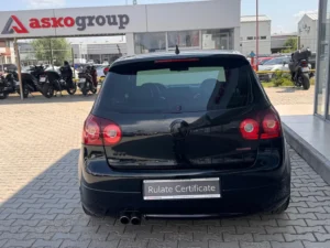 VW Golf GTI 30 Edition