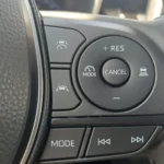 Toyota Corolla Cross - imagine 15