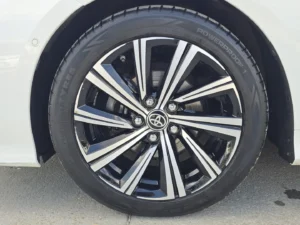 Toyota Corolla Hybrid – 1.8 – EXCLUSIVE