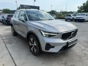 VOLVO XC40- 1.5 T5 PHEV Plus Bright Recharge DCT