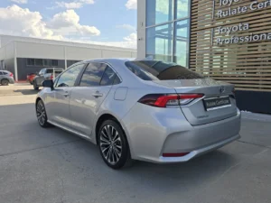 Toyota Corolla Sedan 1.8 Hybrid Dynamic