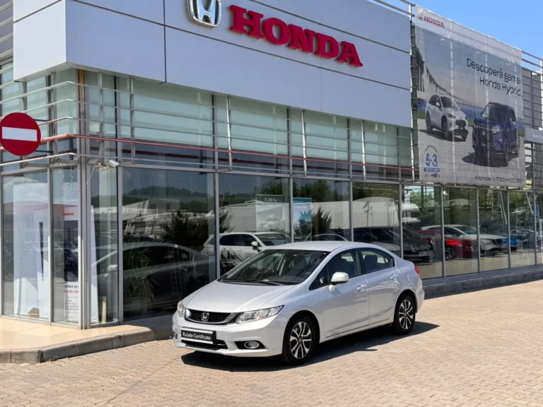 HONDA CIVIC 4D ES AT