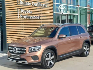 Mercedes-Benz GLB 200 1.3 benzina 163CP 7 locuri