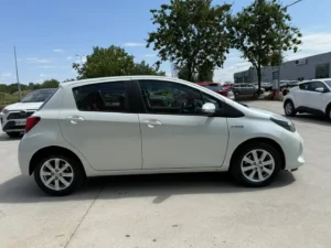 Toyota Yaris Sol 1.5 Hybrid 100Cp Cutie CVT