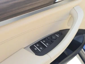 BMW X3 2.0 xDrive30i Luxury Line AT 252HP