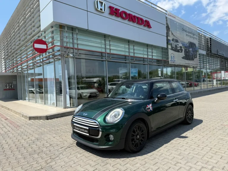 Mini Cooper 1.5 benzina 136 Cp AT