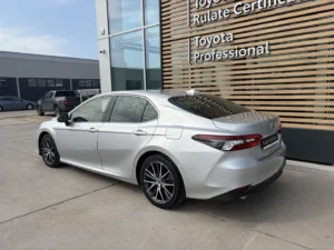 TOYOTA CAMRY 2.5 Hybrid Dynamic E-CVT