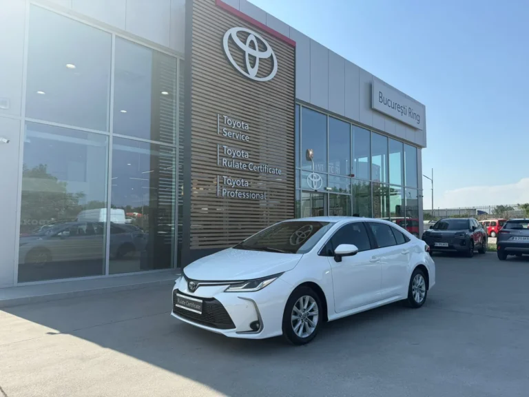 TOYOTA COROLLA SEDAN 1.8 Hybrid Business HSD E-CVT