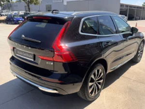 VOLVO XC60 2.0 B5 P 250CP Plus Bright AT8