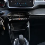 Peugeot 208 - imagine 13